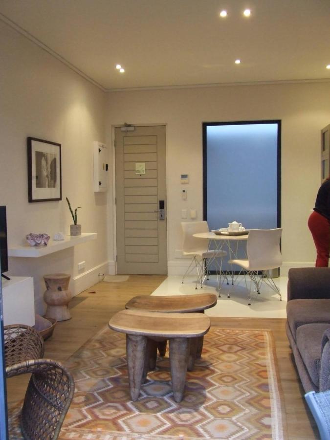 210 Gallery Luxury Studio Apartment Knysna Exterior foto